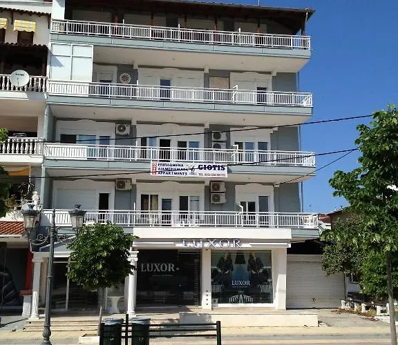 شقة Giotis Paralía